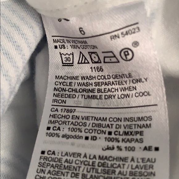 Old Navy Blue Pinstripe and Flowered Short - Picture 4 of 7